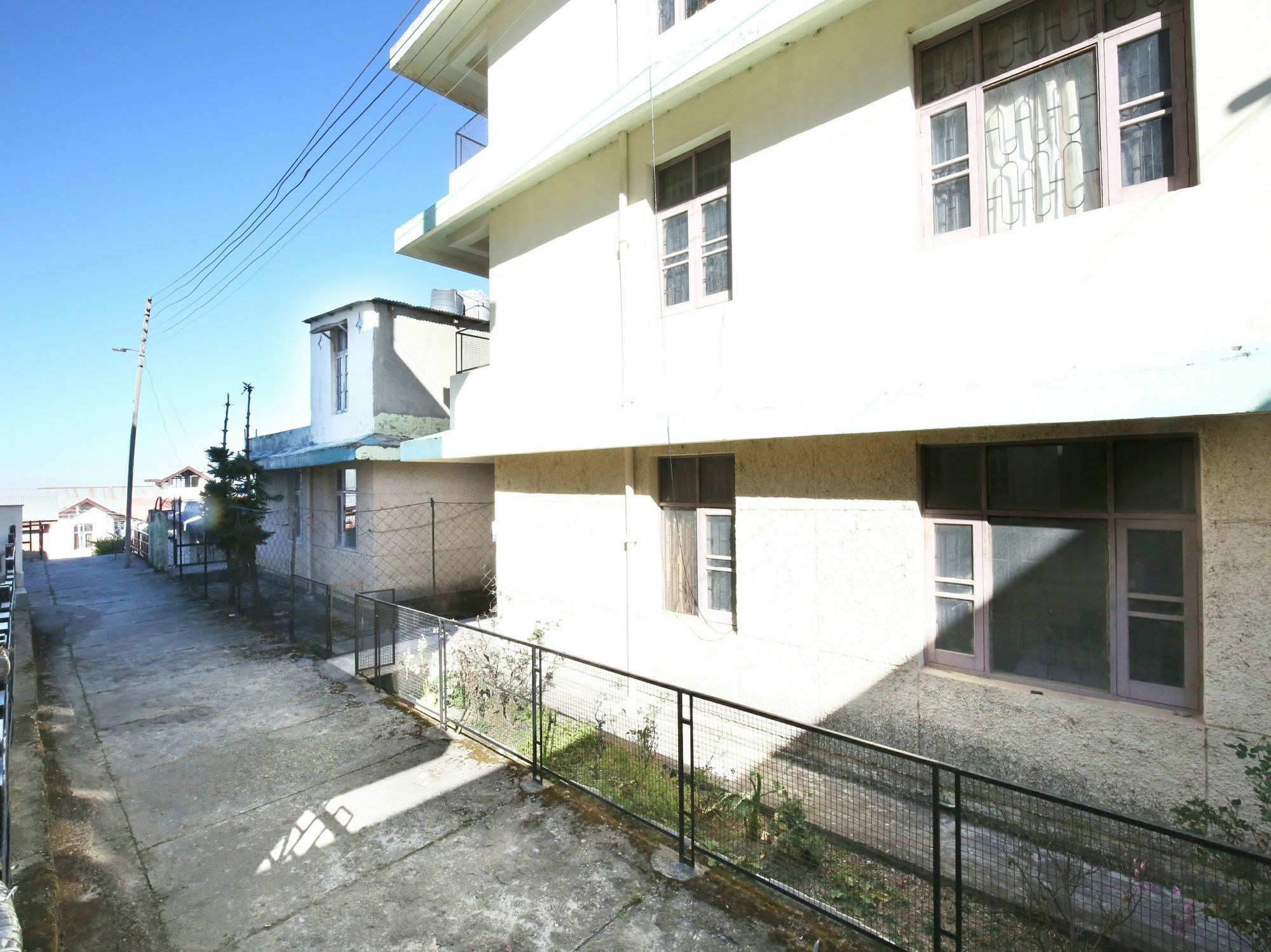Elegant 3Bhk Abode In Shoghi, Shimla Apartment Luaran gambar