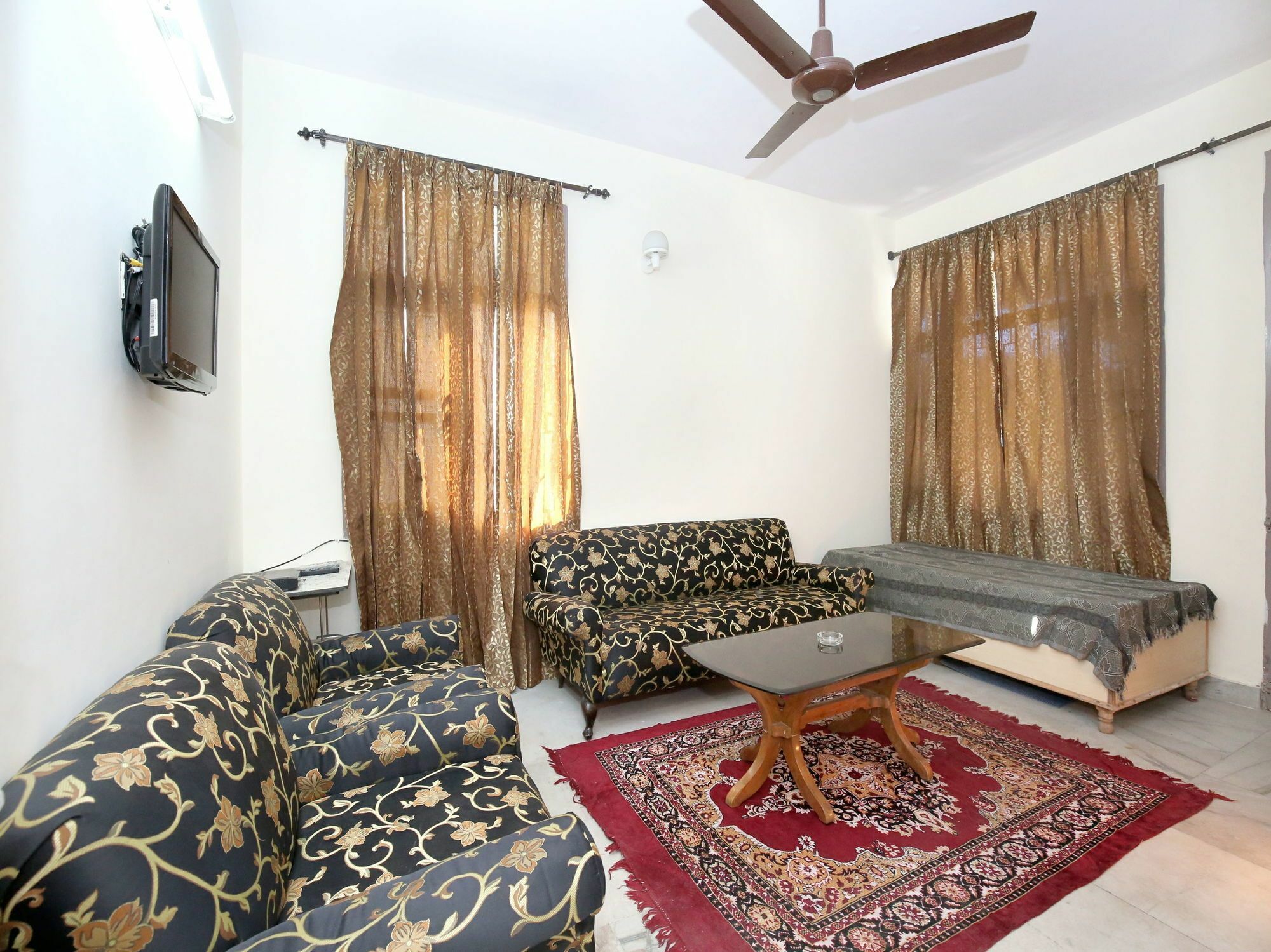 Elegant 3Bhk Abode In Shoghi, Shimla Apartment Luaran gambar