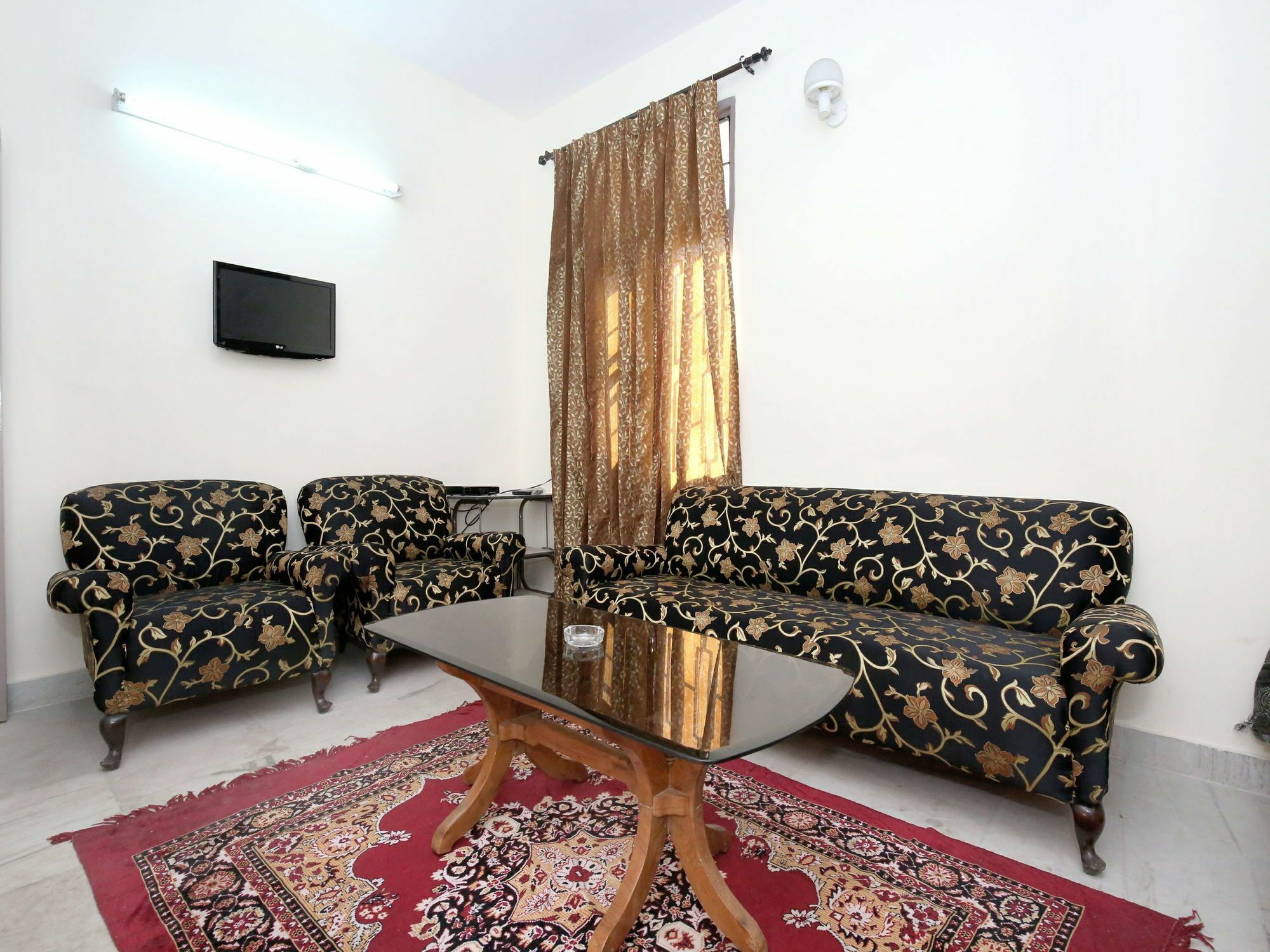 Elegant 3Bhk Abode In Shoghi, Shimla Apartment Luaran gambar